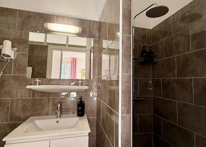 Hotell Le Grand Forcalquier